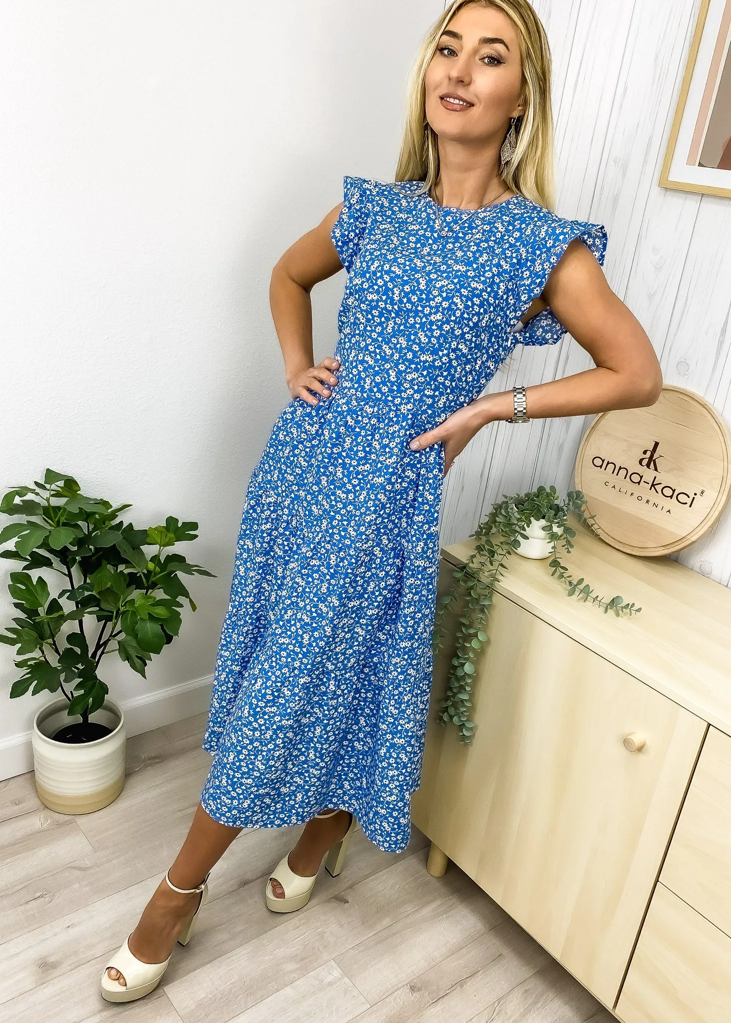 Daisy Print Ruffle Sleeve Dress