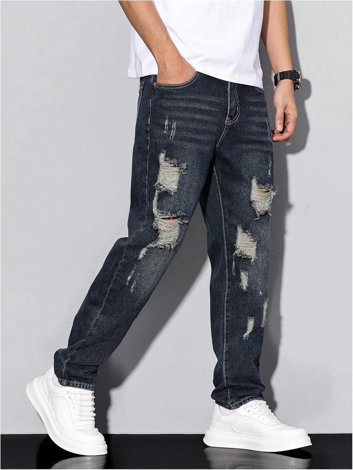 Verdusa Men's Vintage Distressed Ripped Jeans Straight Leg Denim Pants with Pockets