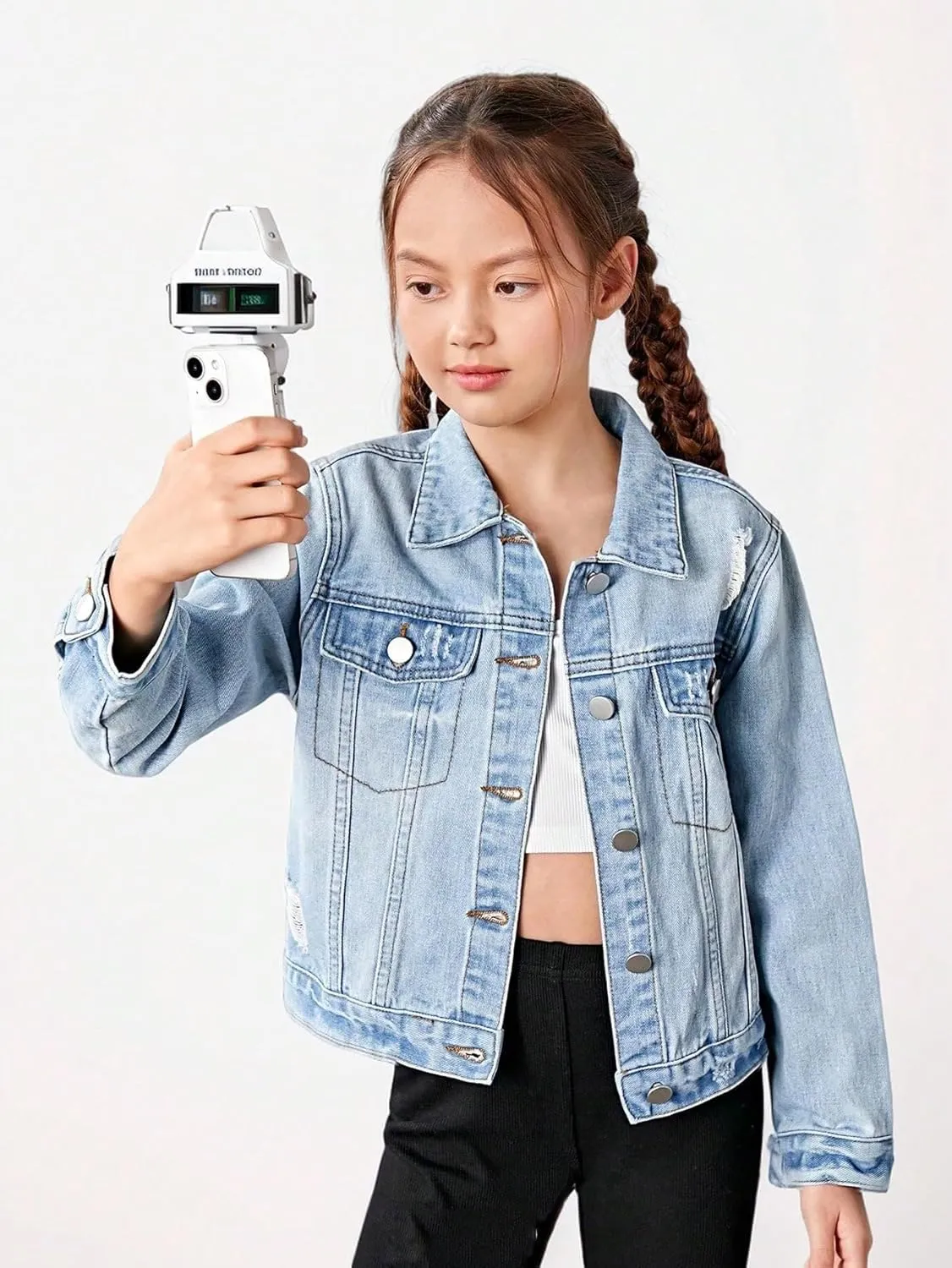 WDIRARA Girl's Ripped Flap Pocket Button Front Long Sleeve Collared Denim Jacket